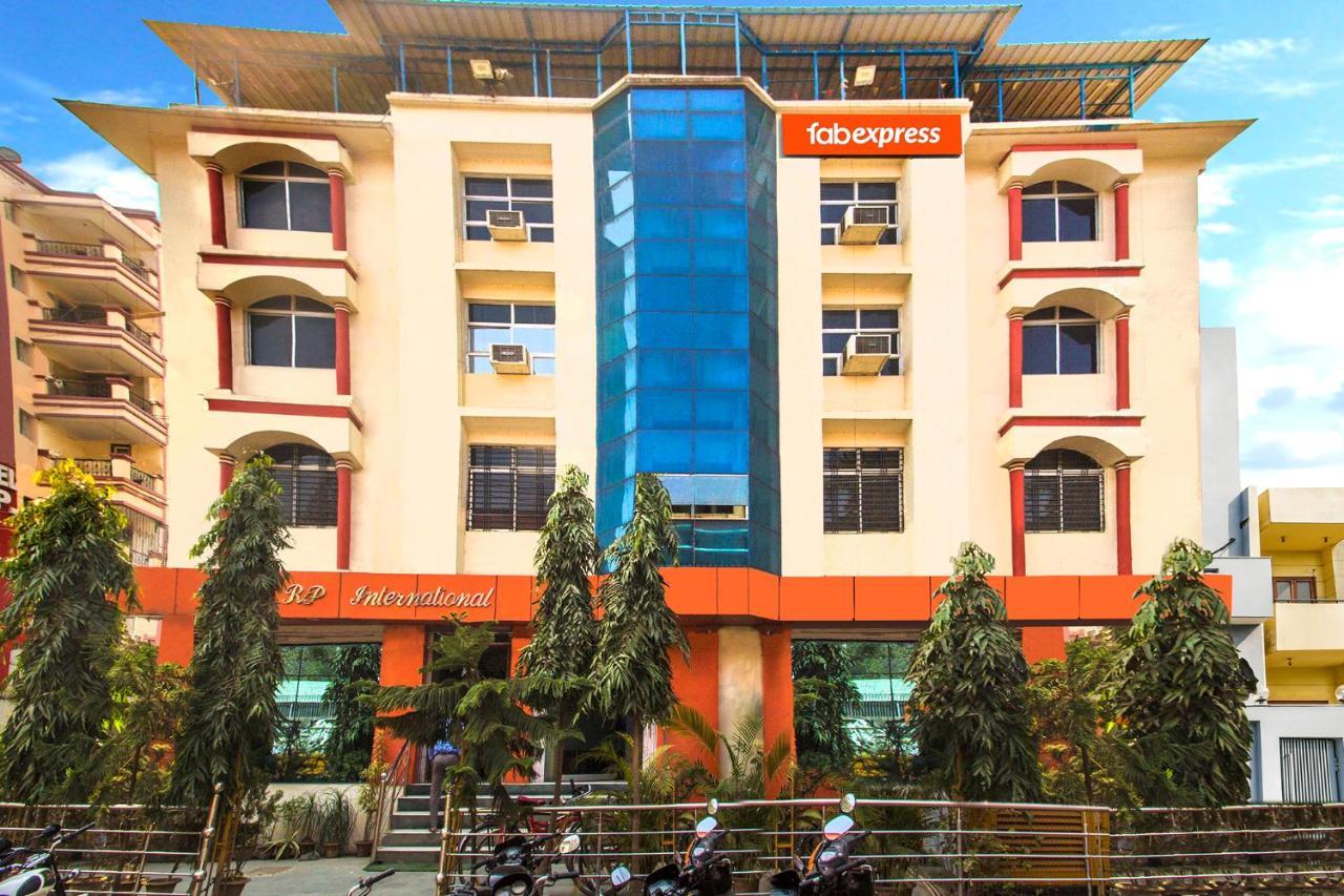 Fabexpress Rp International Hotel Patna  Exterior foto